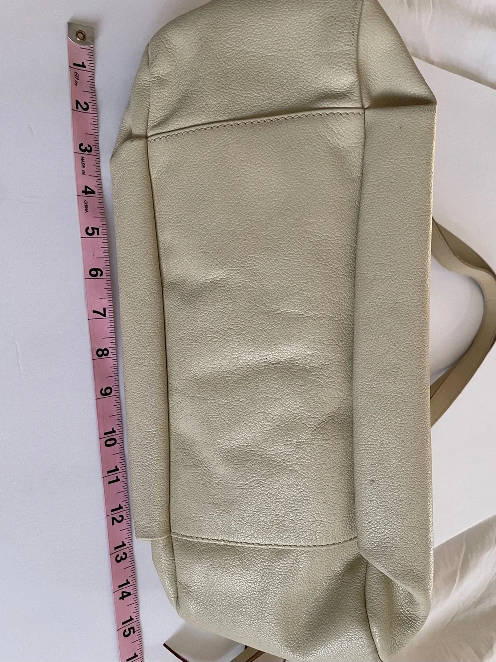 VTG: Dooney & Bourke Luisa Genuine Leather Ivory Shoulder Bag with tags